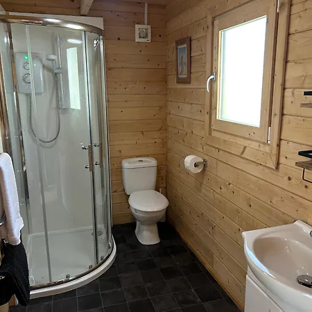 Log Cabin Living For 3-4 People In Frimley Extérieur photo