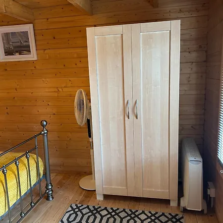 Log Cabin Living For 3-4 People In Frimley Extérieur photo